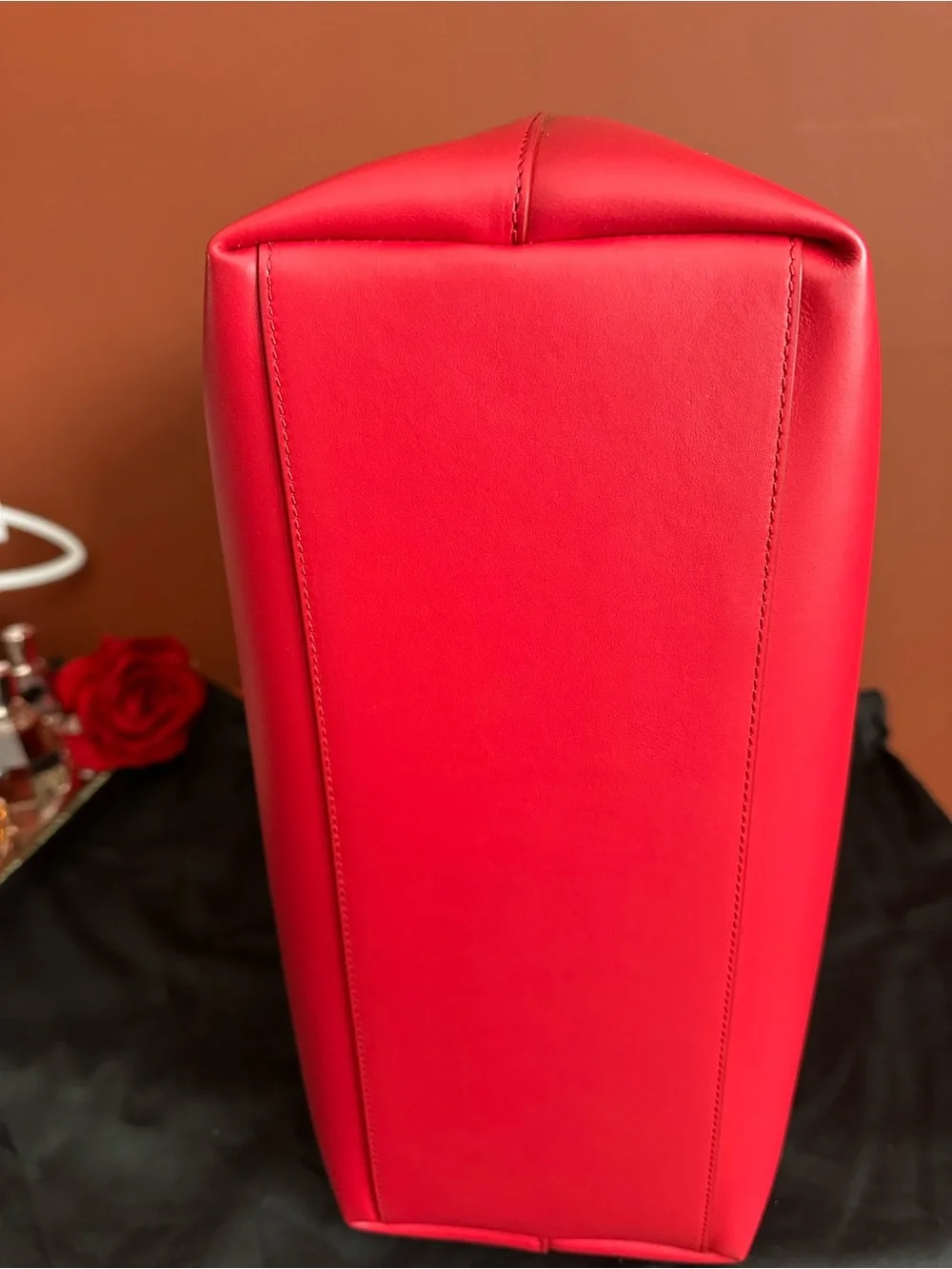 Authentic Dolce & Gabbana Bold Red Embossed Logo Leather big shopping Tote